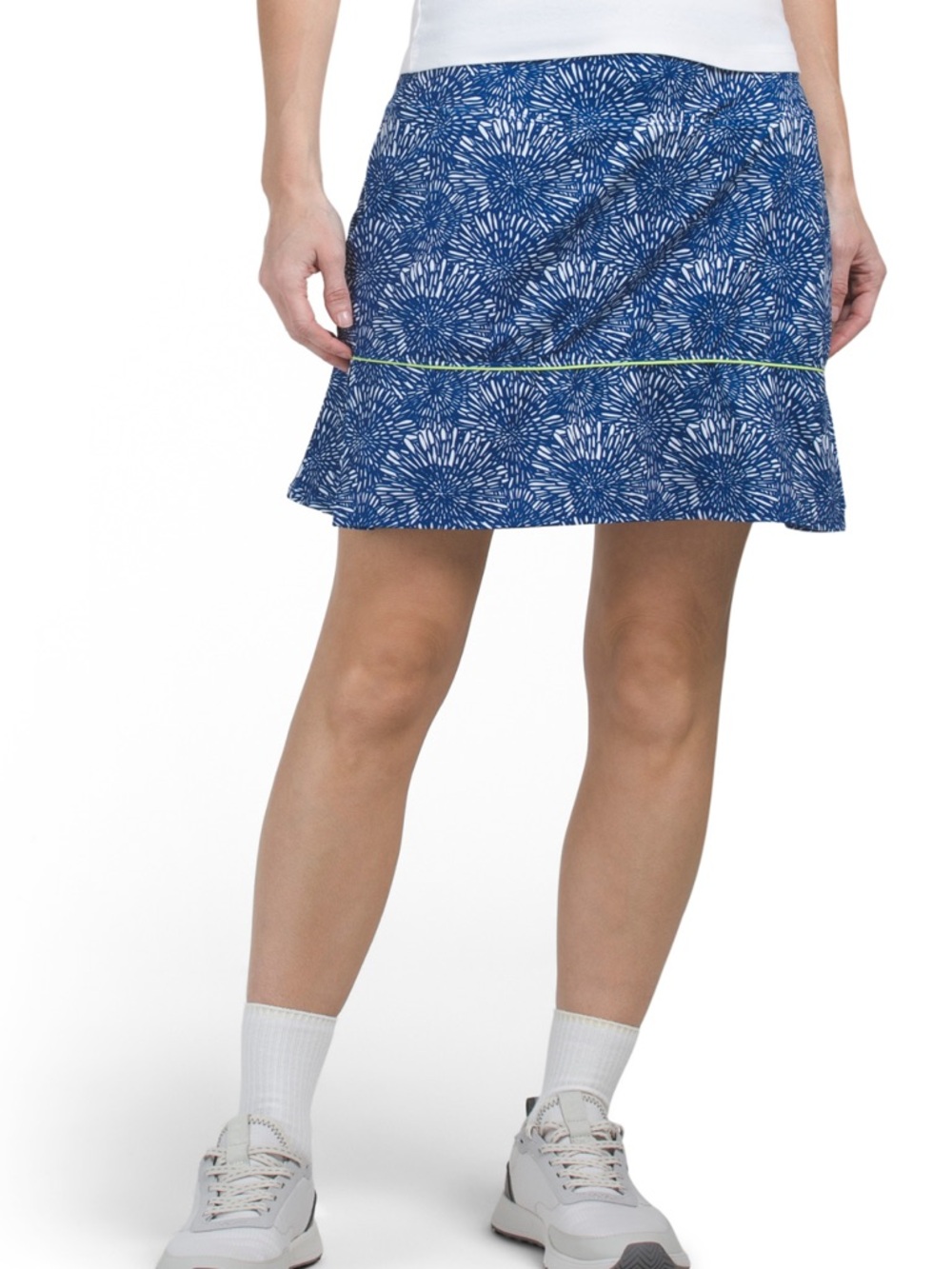 Birdies & Bows Women’s Pleated Par Golf Skort